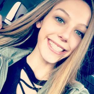 Meet your Posher, Lexee